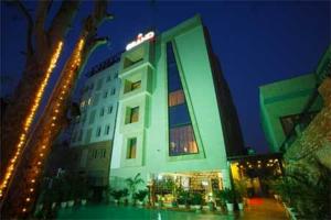 The Grand Hotel Bizzotel,Gurgaon